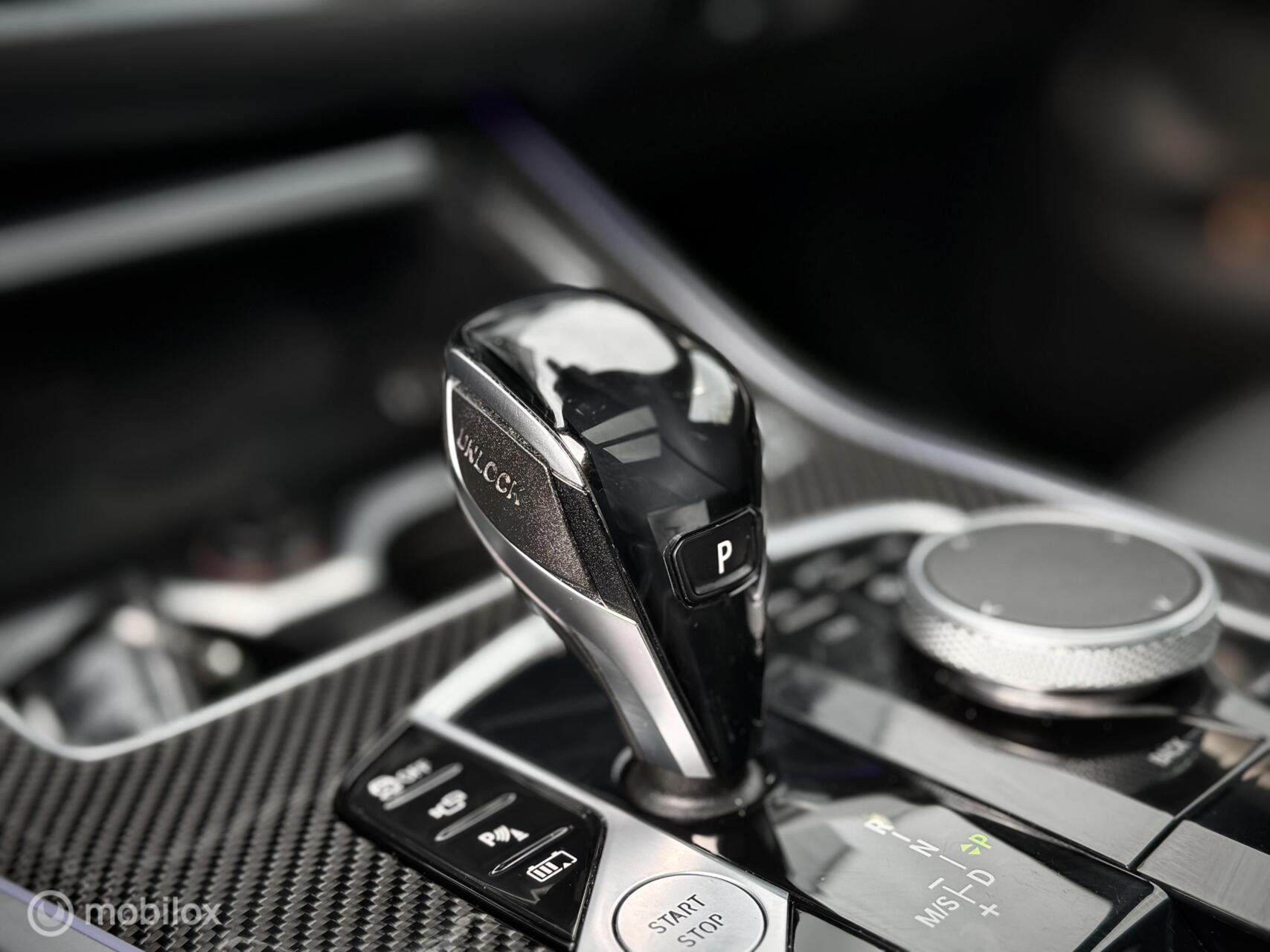 Foto van BMW X5 Xdrive45e