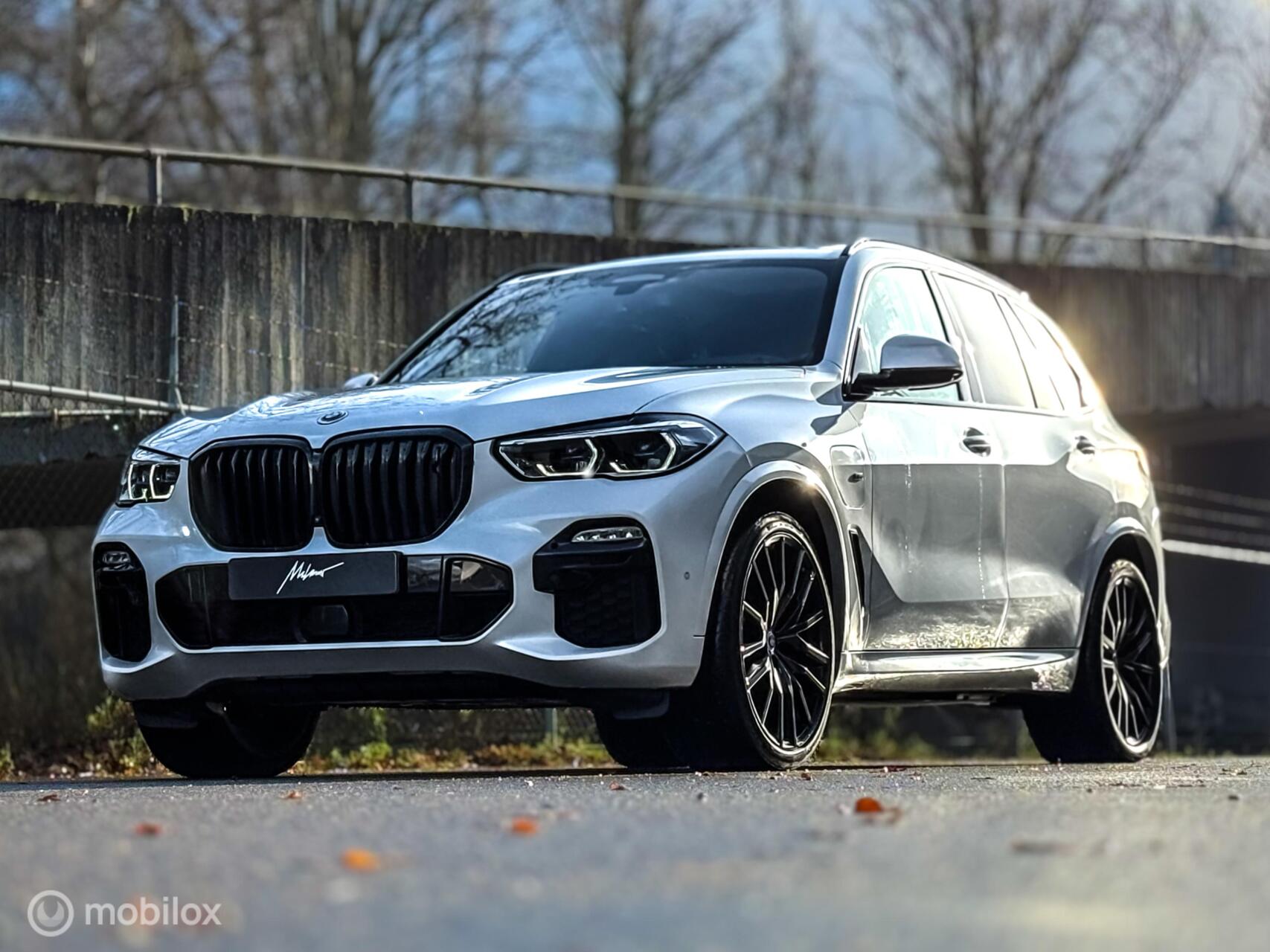 Foto van BMW X5 Xdrive45e