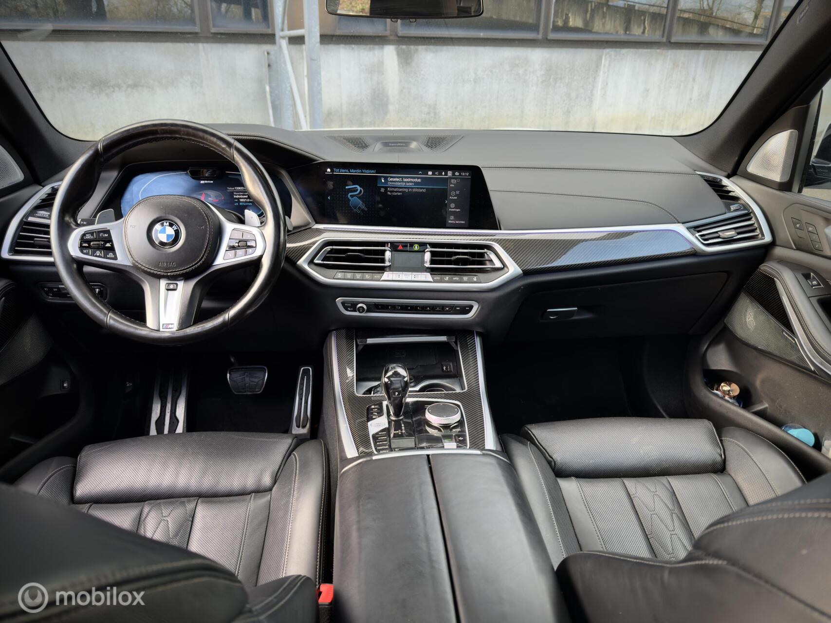 Foto van BMW X5 Xdrive45e