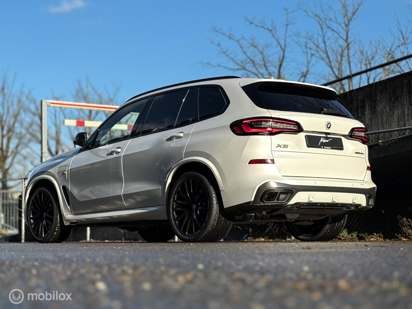 Foto van BMW X5 Xdrive45e
