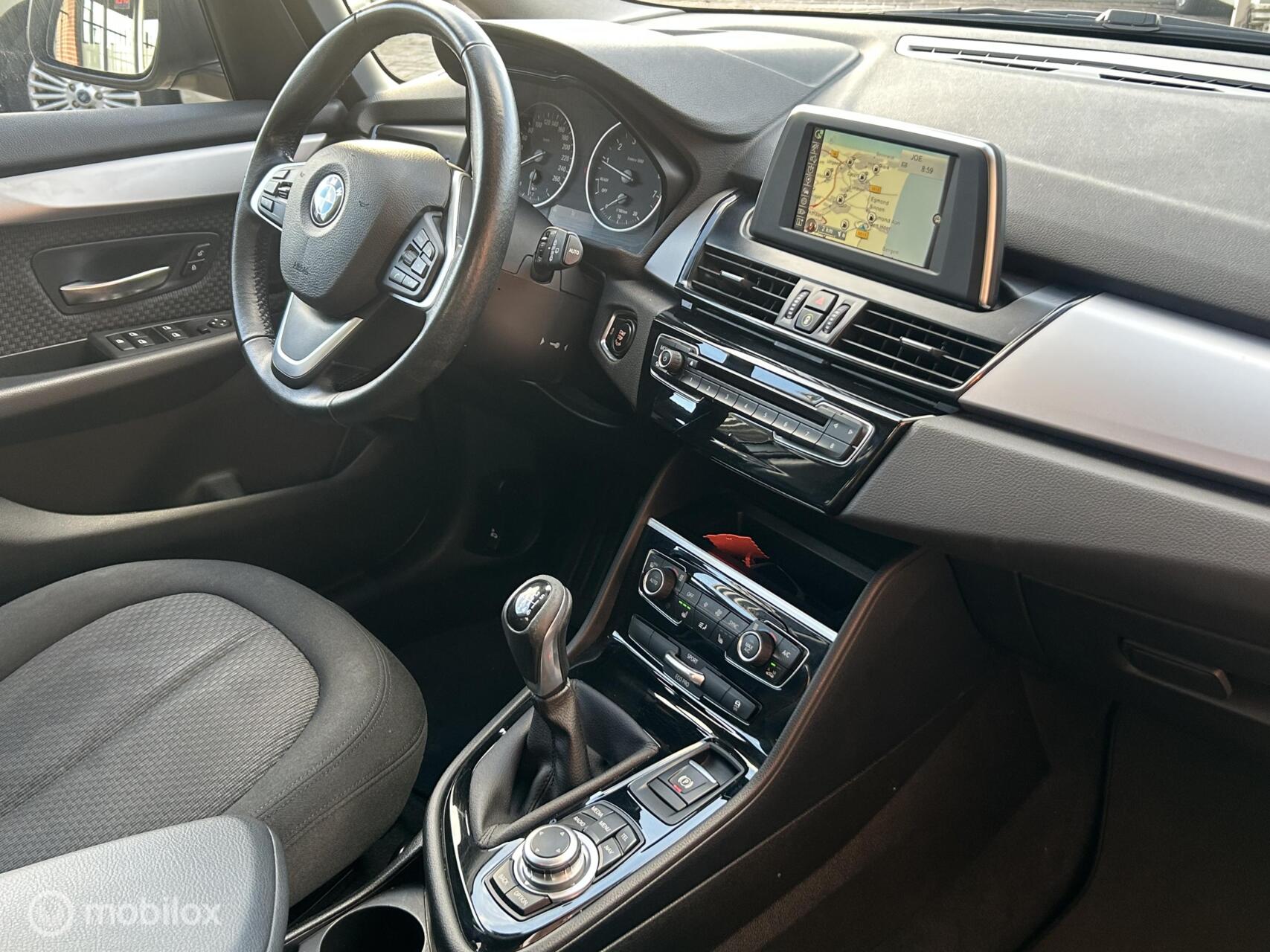 Foto van BMW 218i Active Tourer
