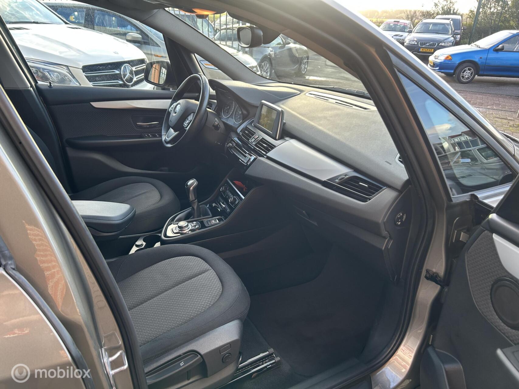 Foto van BMW 218i Active Tourer