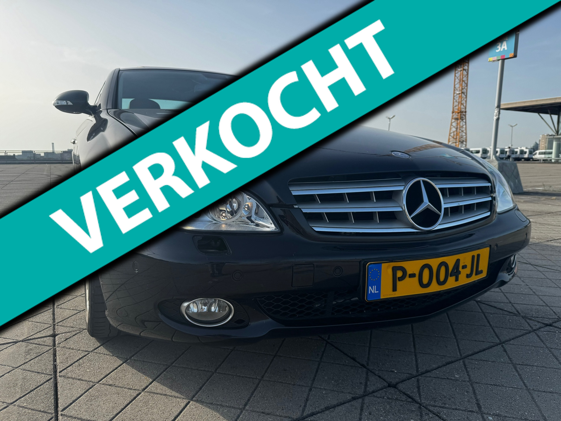 Mercedes-Benz CLS 350 350 V6 AUT PANO LEER CRUISE CLIMA 2005 - voorkant