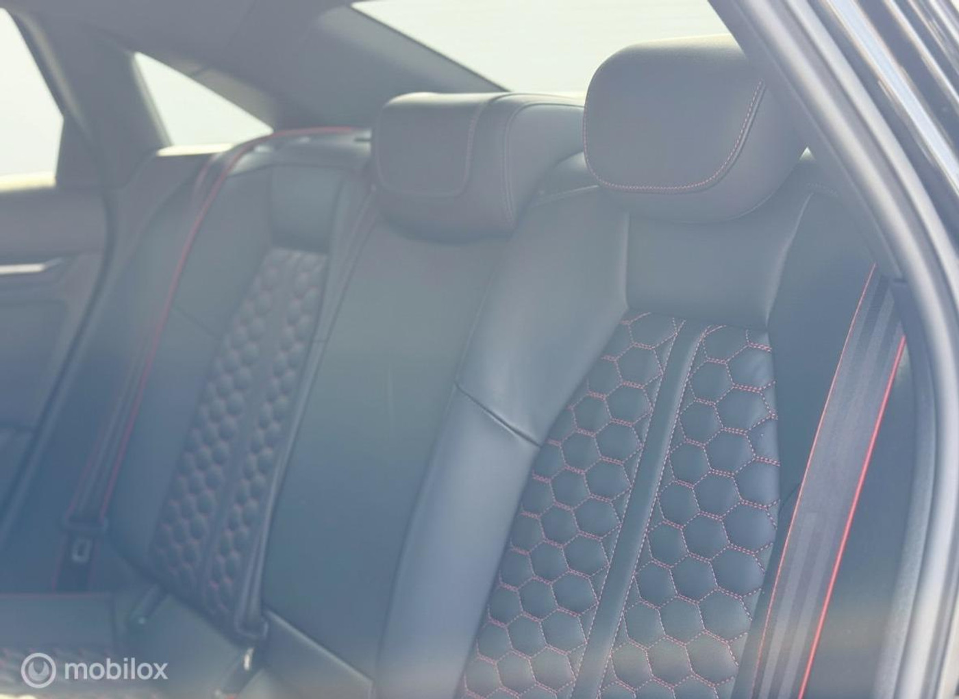 Foto van Audi RS 3 Limousine