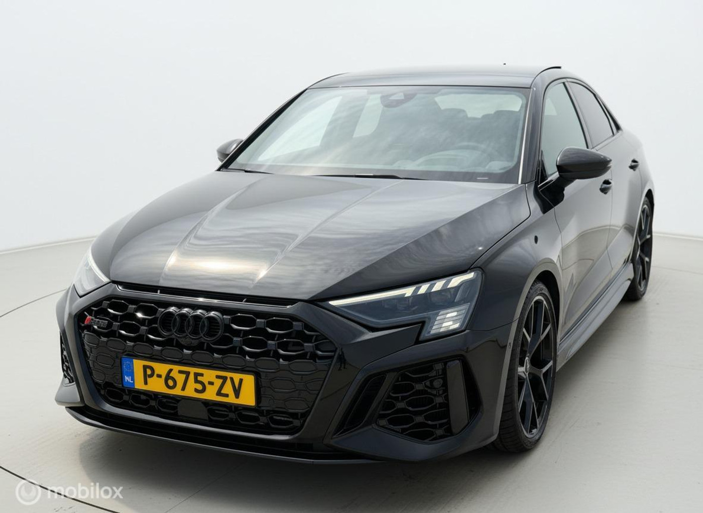 Foto van Audi RS 3 Limousine