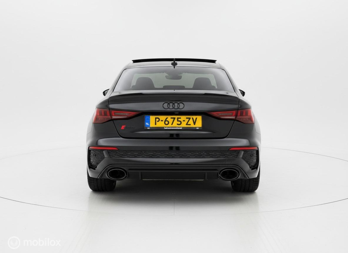 Foto van Audi RS 3 Limousine
