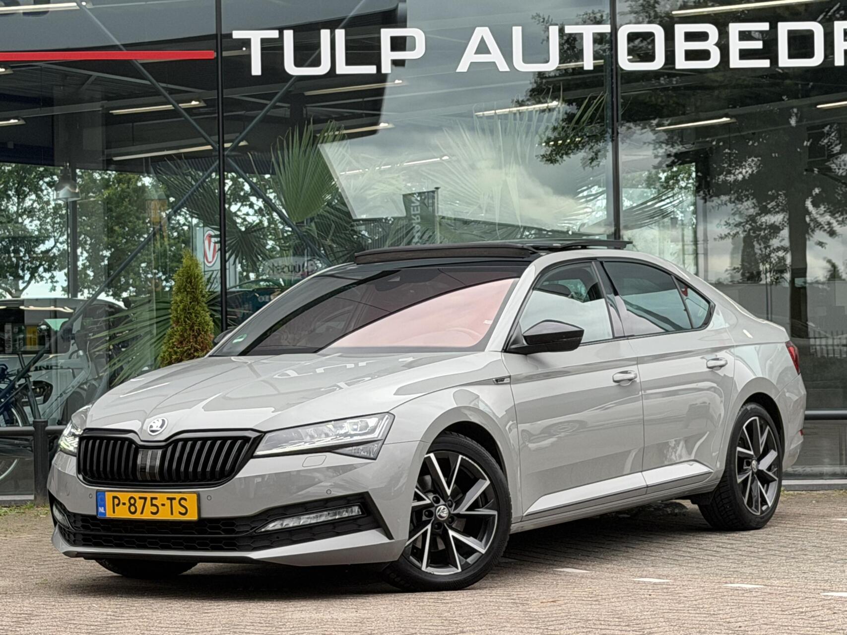 Foto van Skoda Superb