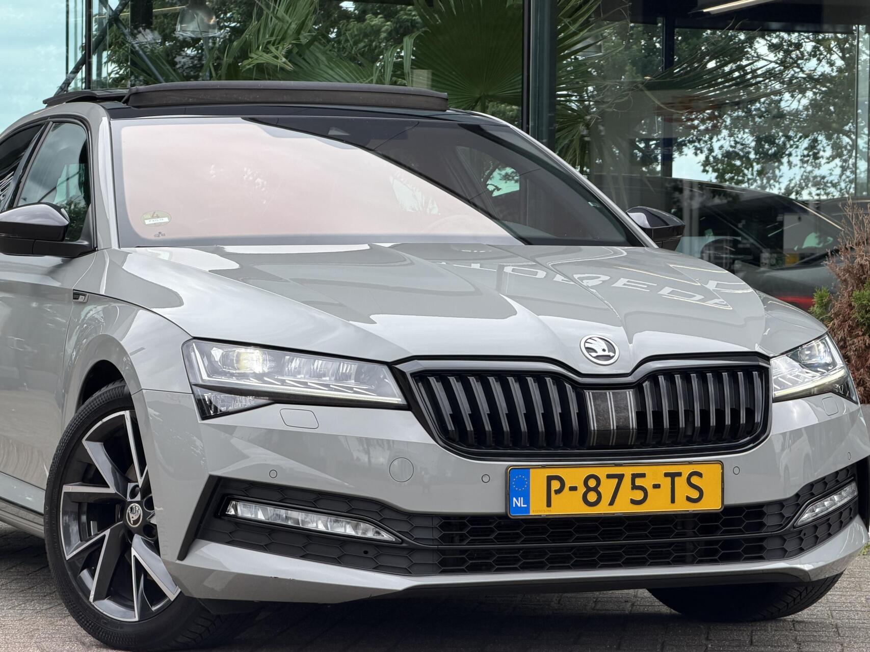 Foto van Skoda Superb