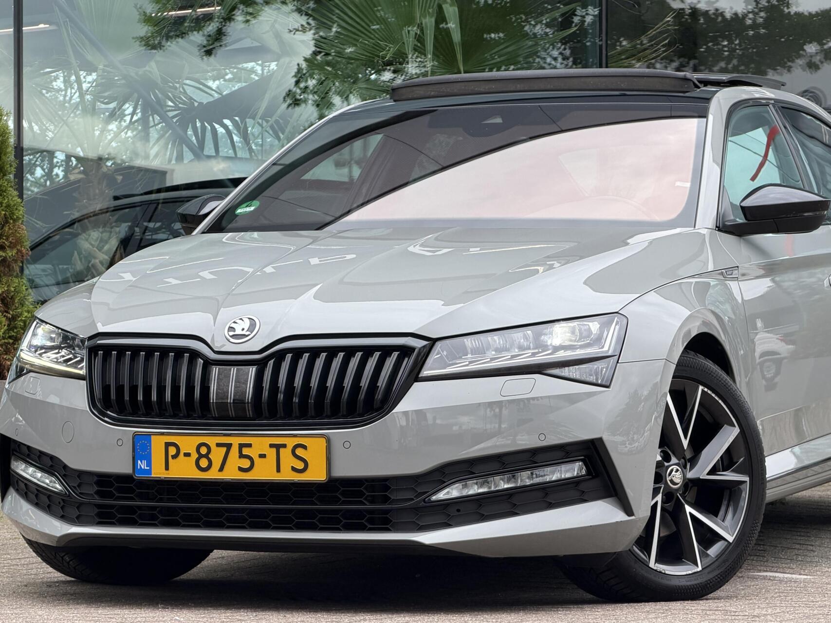 Foto van Skoda Superb