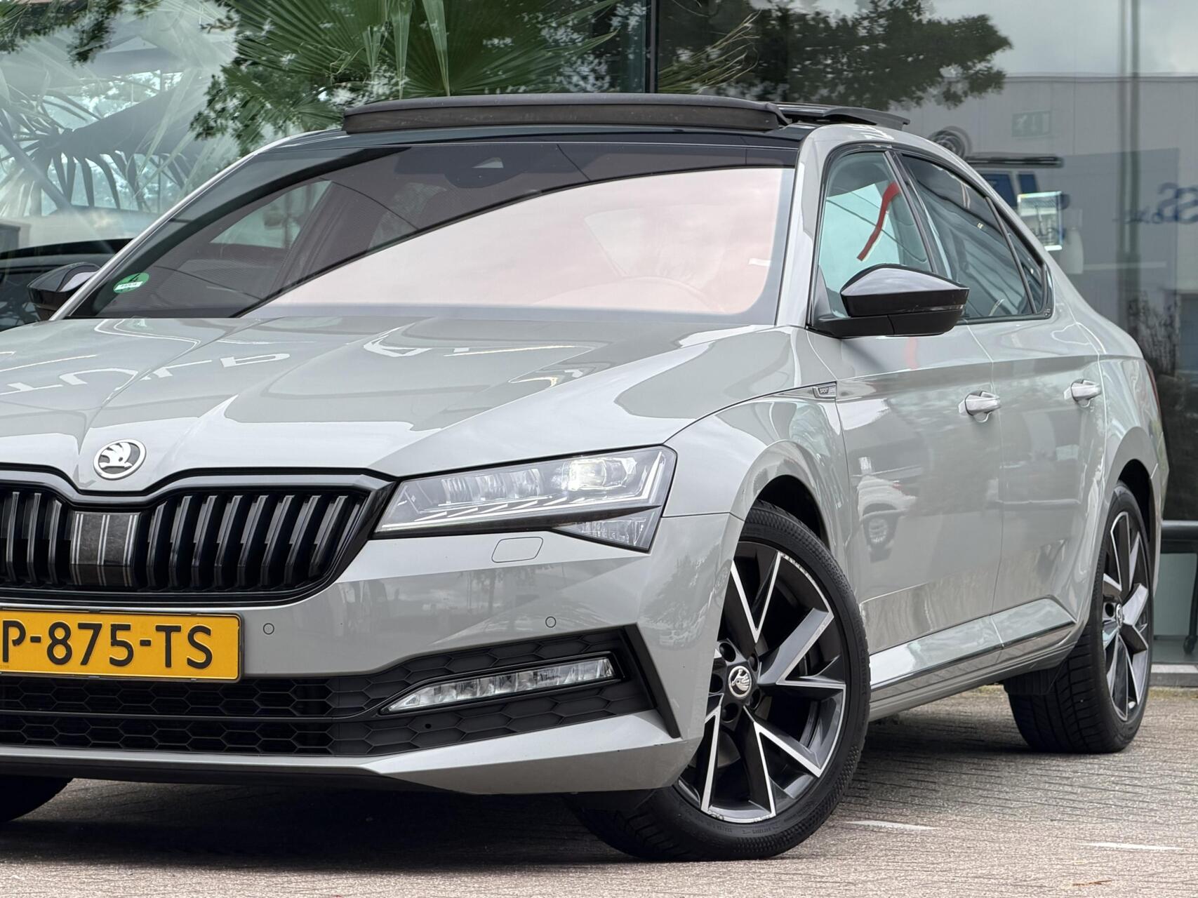 Foto van Skoda Superb