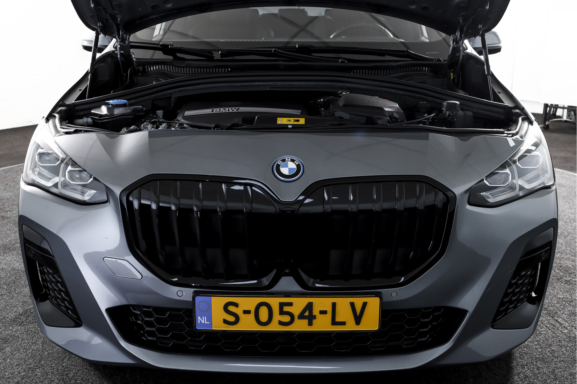 Foto van BMW 225e xDrive Active Tourer