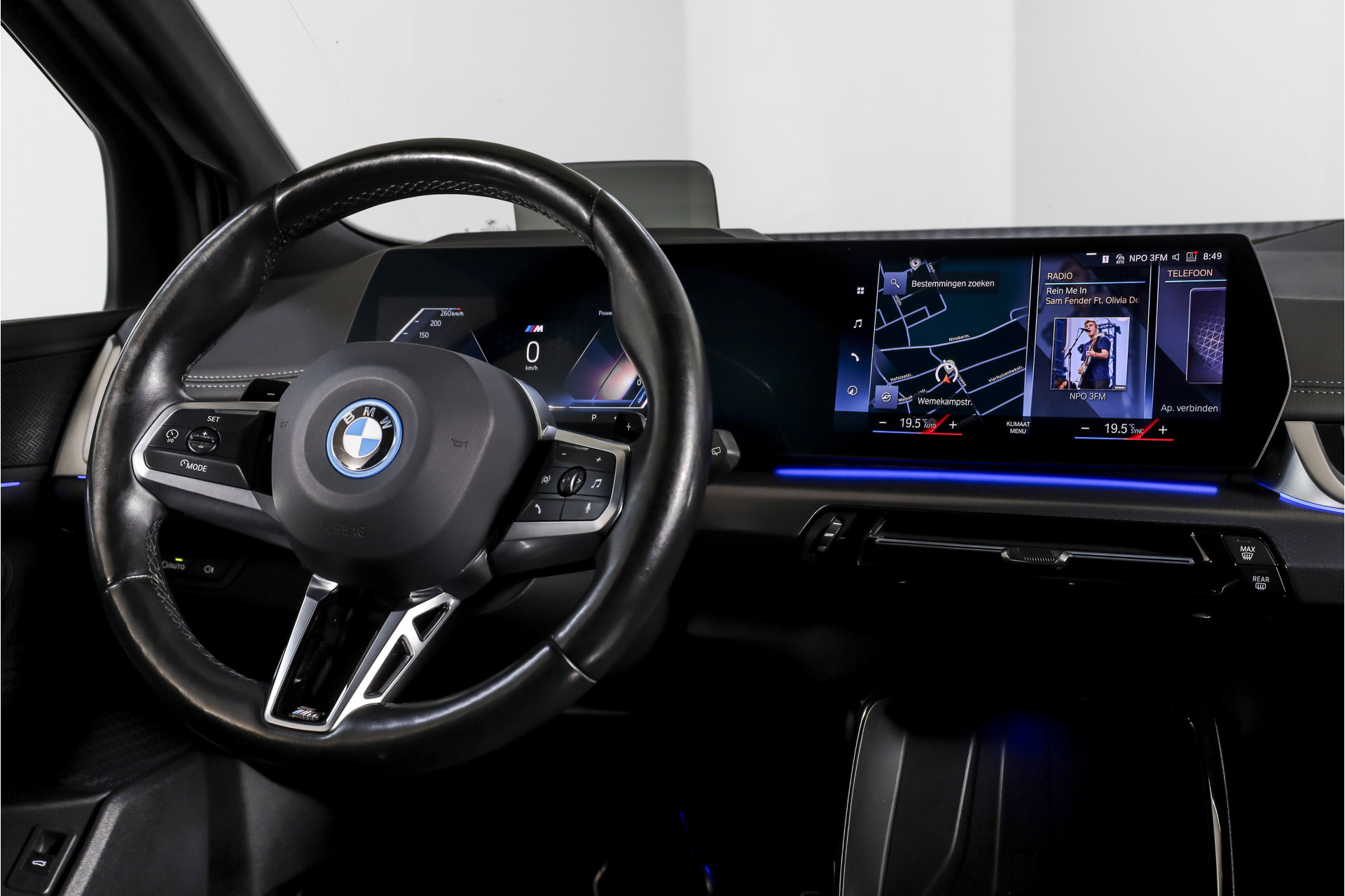 Foto van BMW 225e xDrive Active Tourer