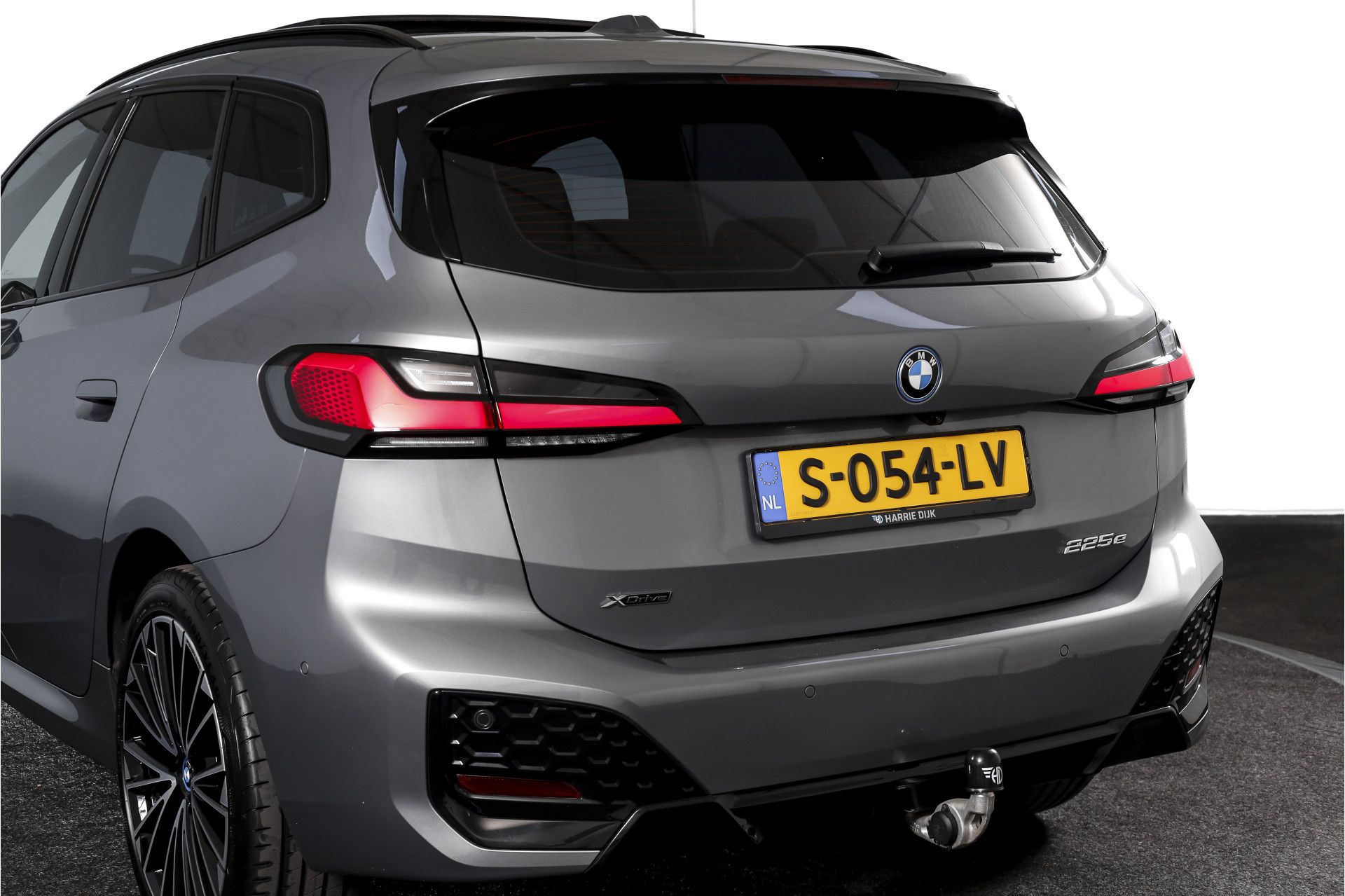Foto van BMW 225e xDrive Active Tourer