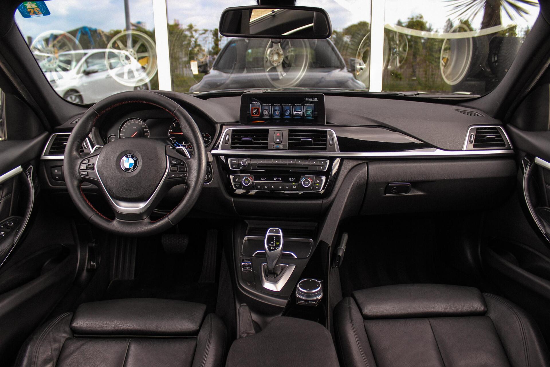 Foto van BMW 320i