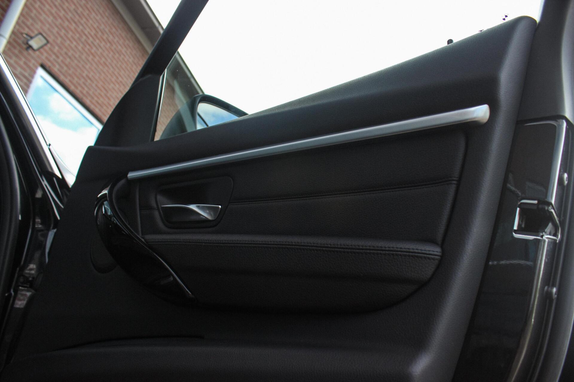 Foto van BMW 320i