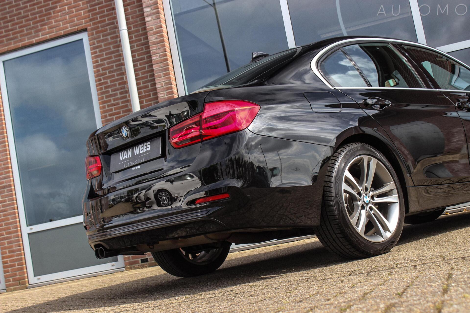 Foto van BMW 320i