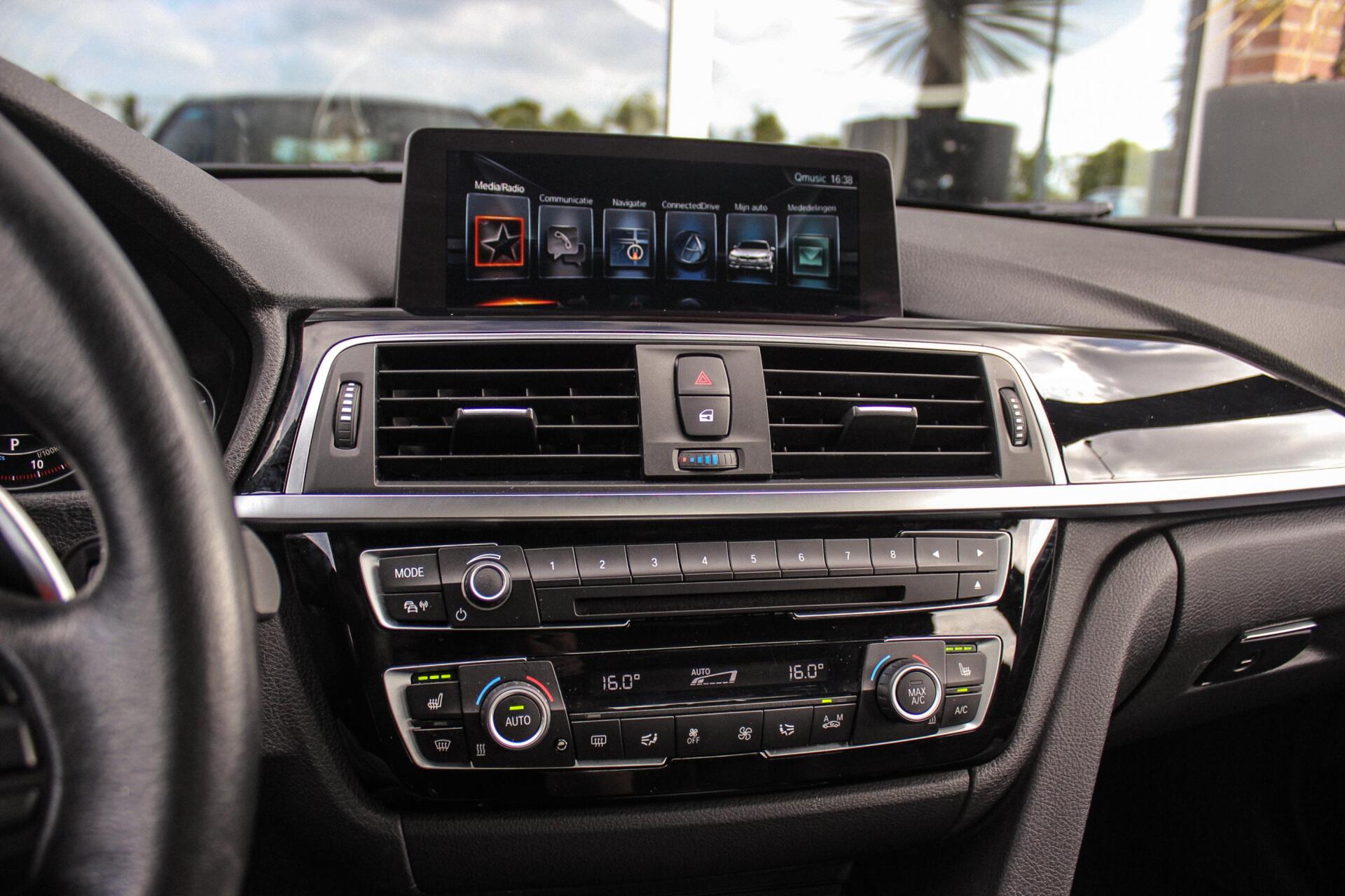 Foto van BMW 320i