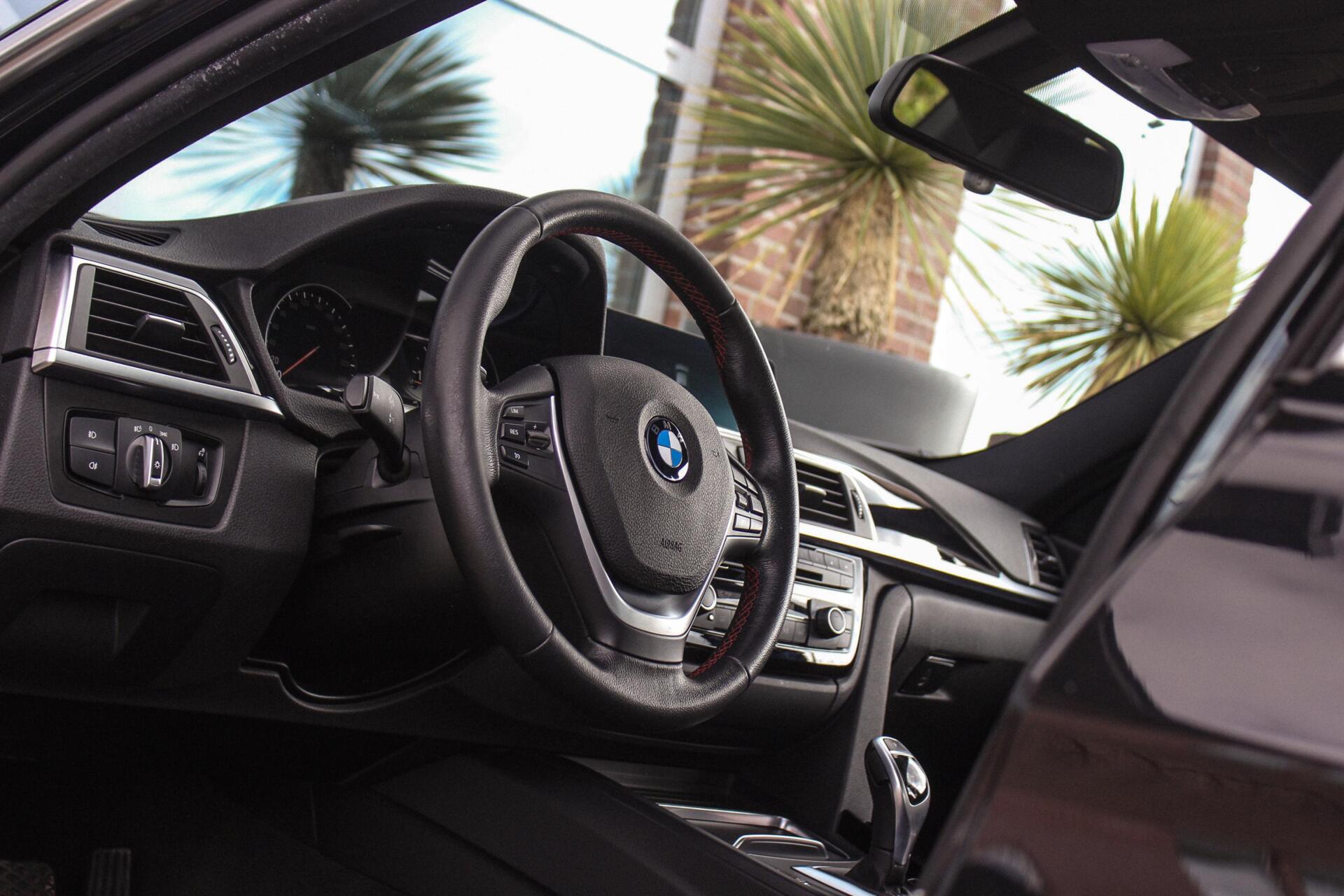 Foto van BMW 320i
