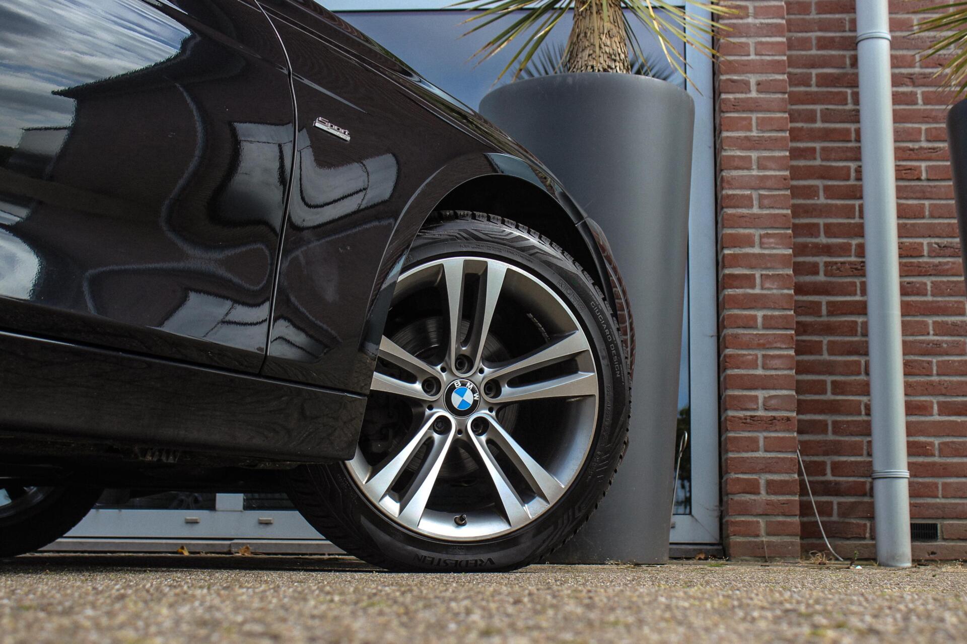Foto van BMW 320i