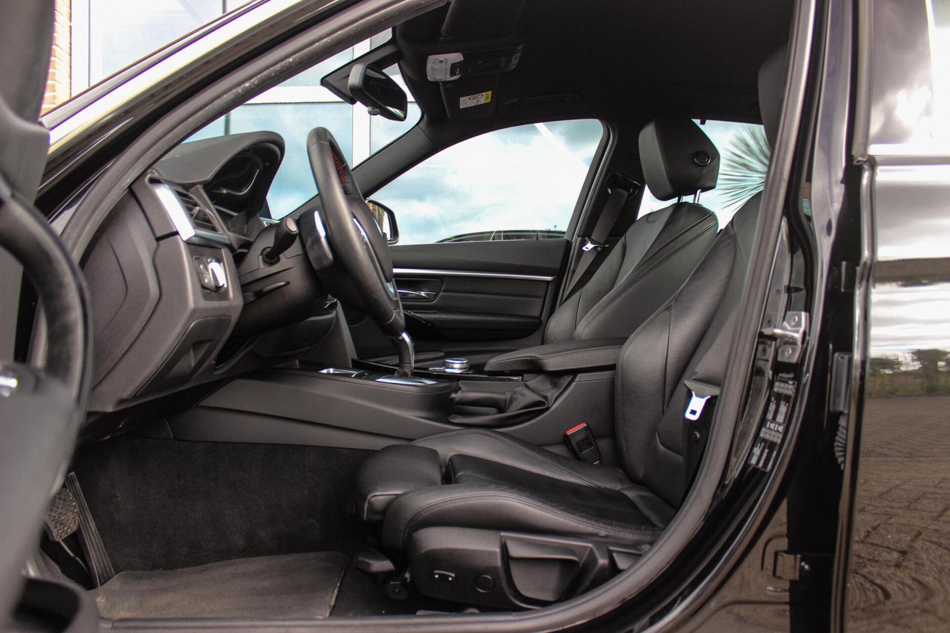 Foto van BMW 320i