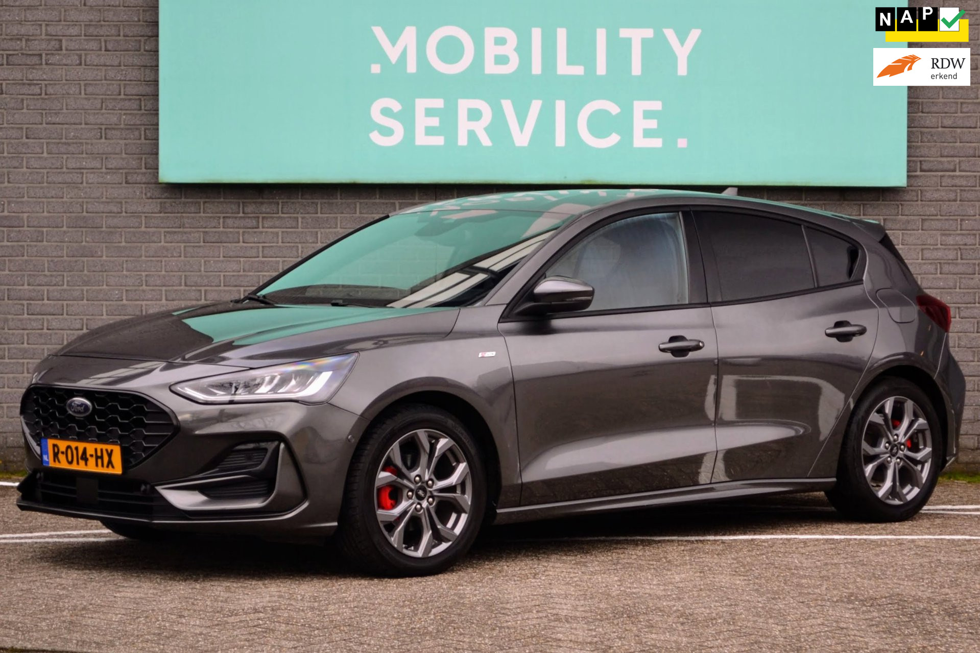 Ford Focus 1.0 EcoBoost Hybrid ST Line Style LED CarPlay Clima Cruise Keyless 2022 - voorkant