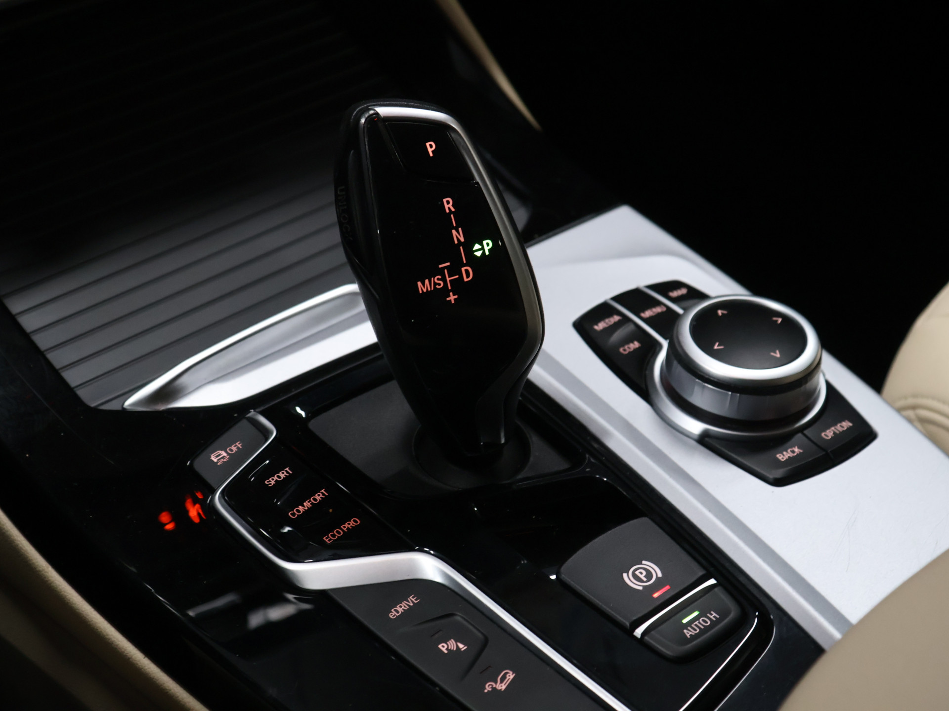 Foto van BMW X3 Xdrive30e