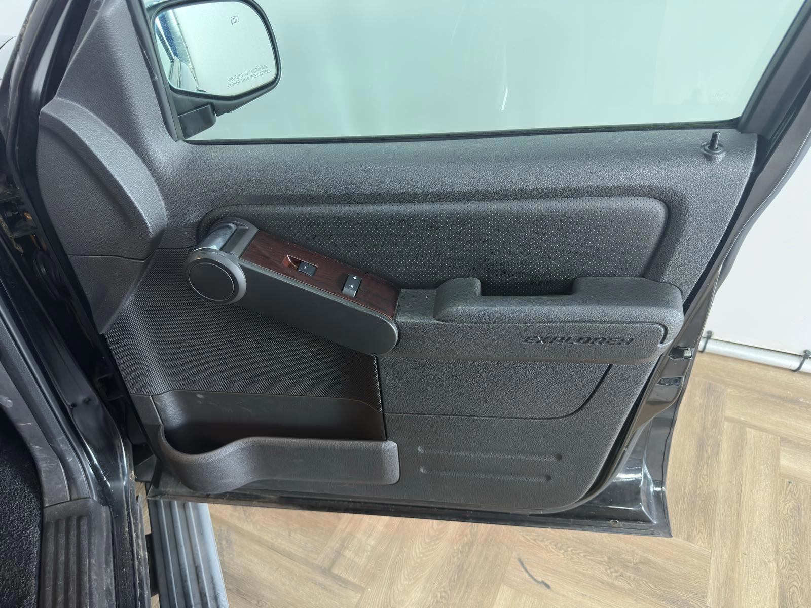 Foto van Ford Explorer Limited