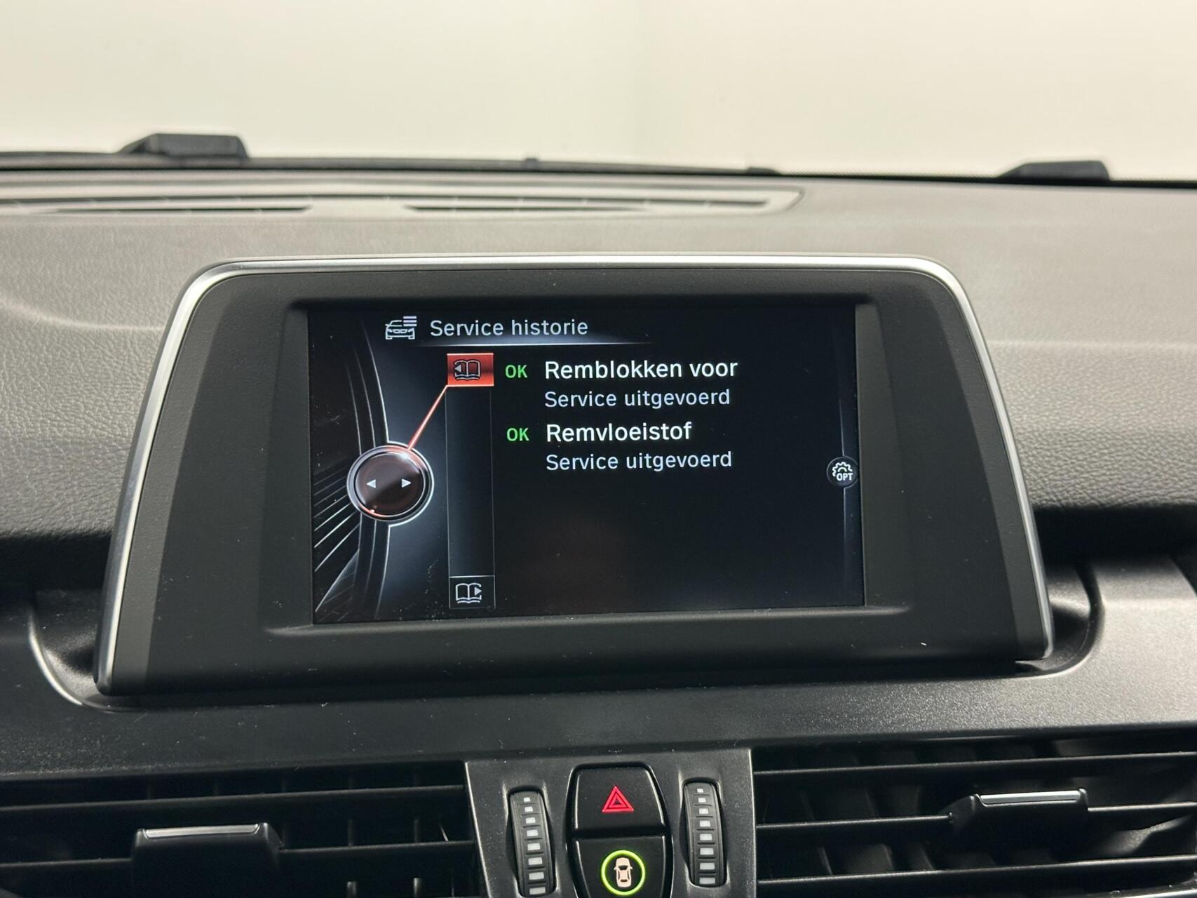 Foto van BMW 218i Active Tourer
