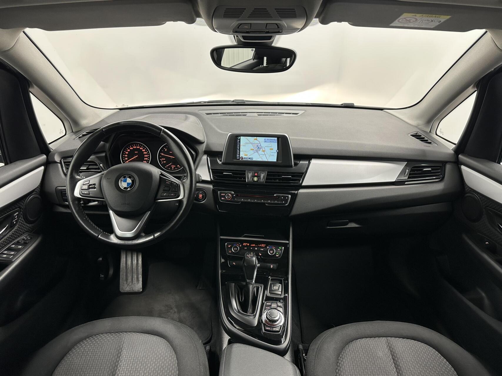 Foto van BMW 218i Active Tourer