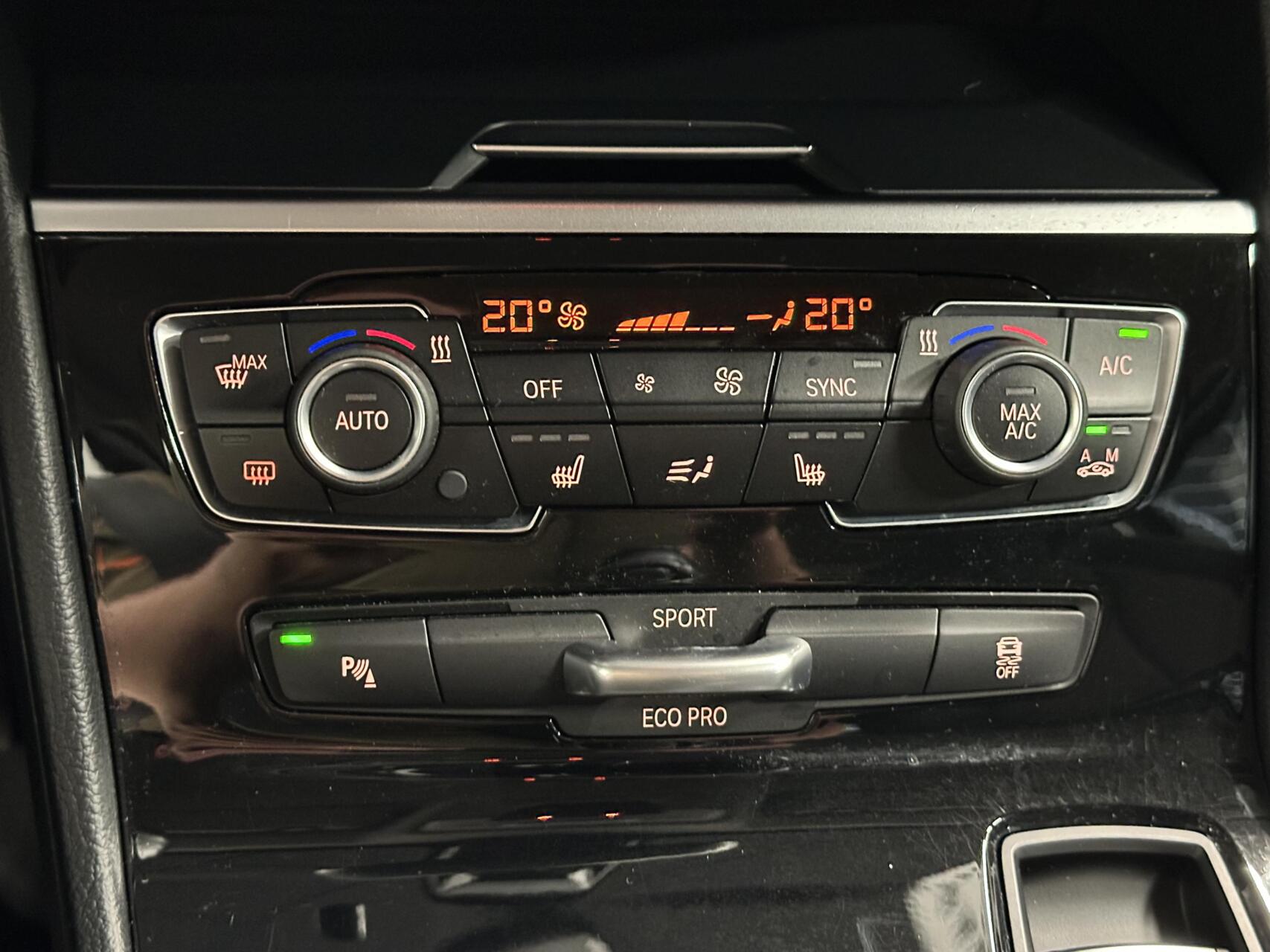 Foto van BMW 218i Active Tourer