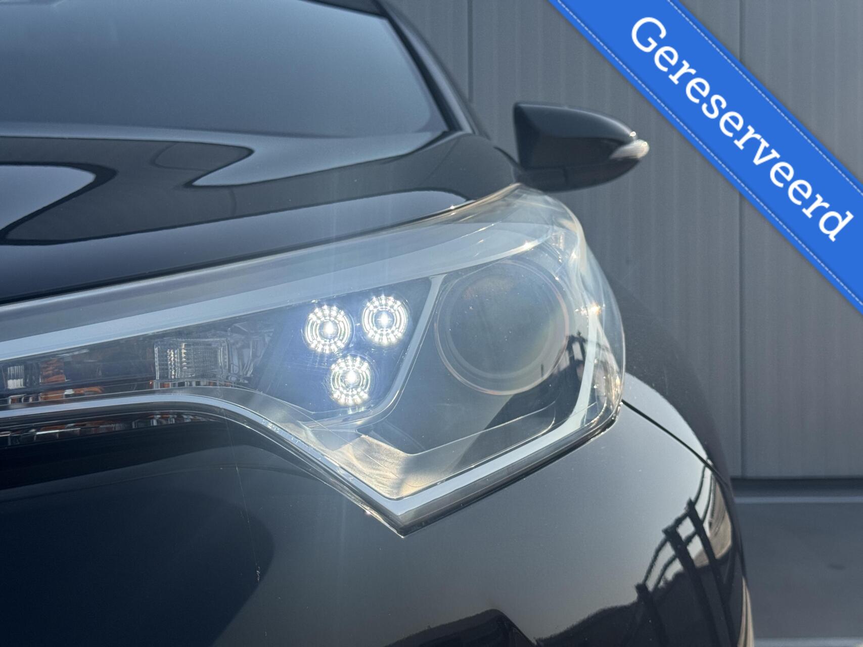 Foto van Toyota Toyota C-hr