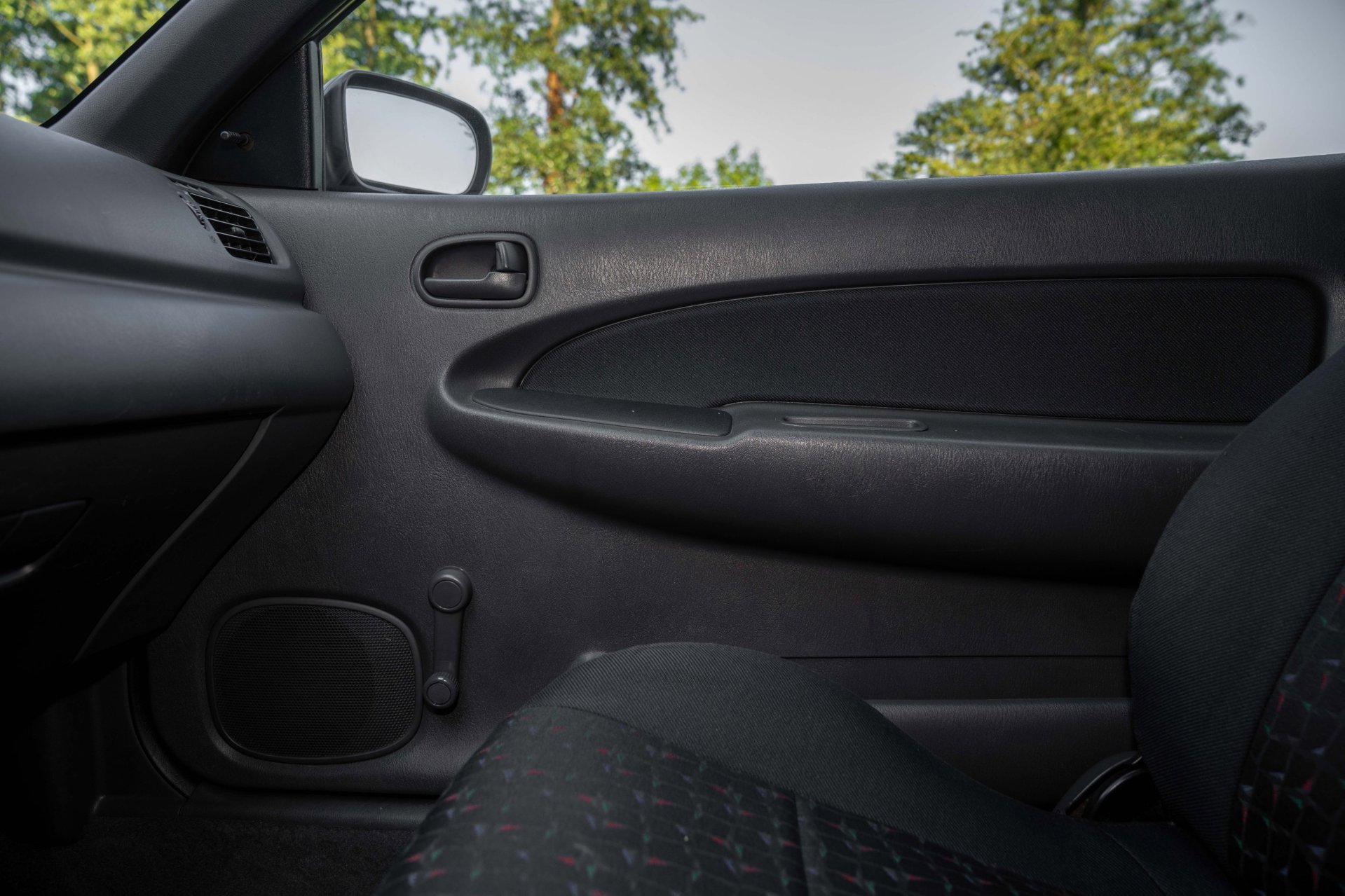 Foto van Mazda Mazda 323