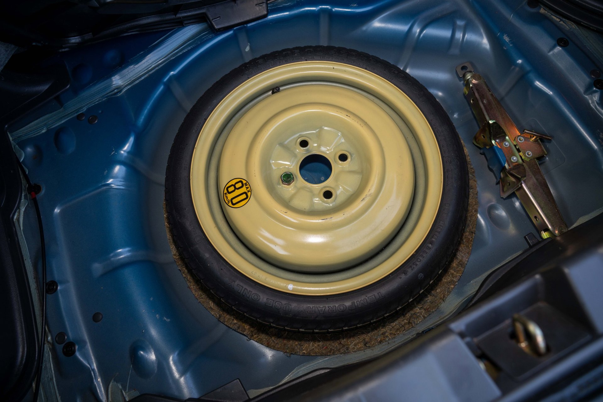 Foto van Mazda Mazda 323