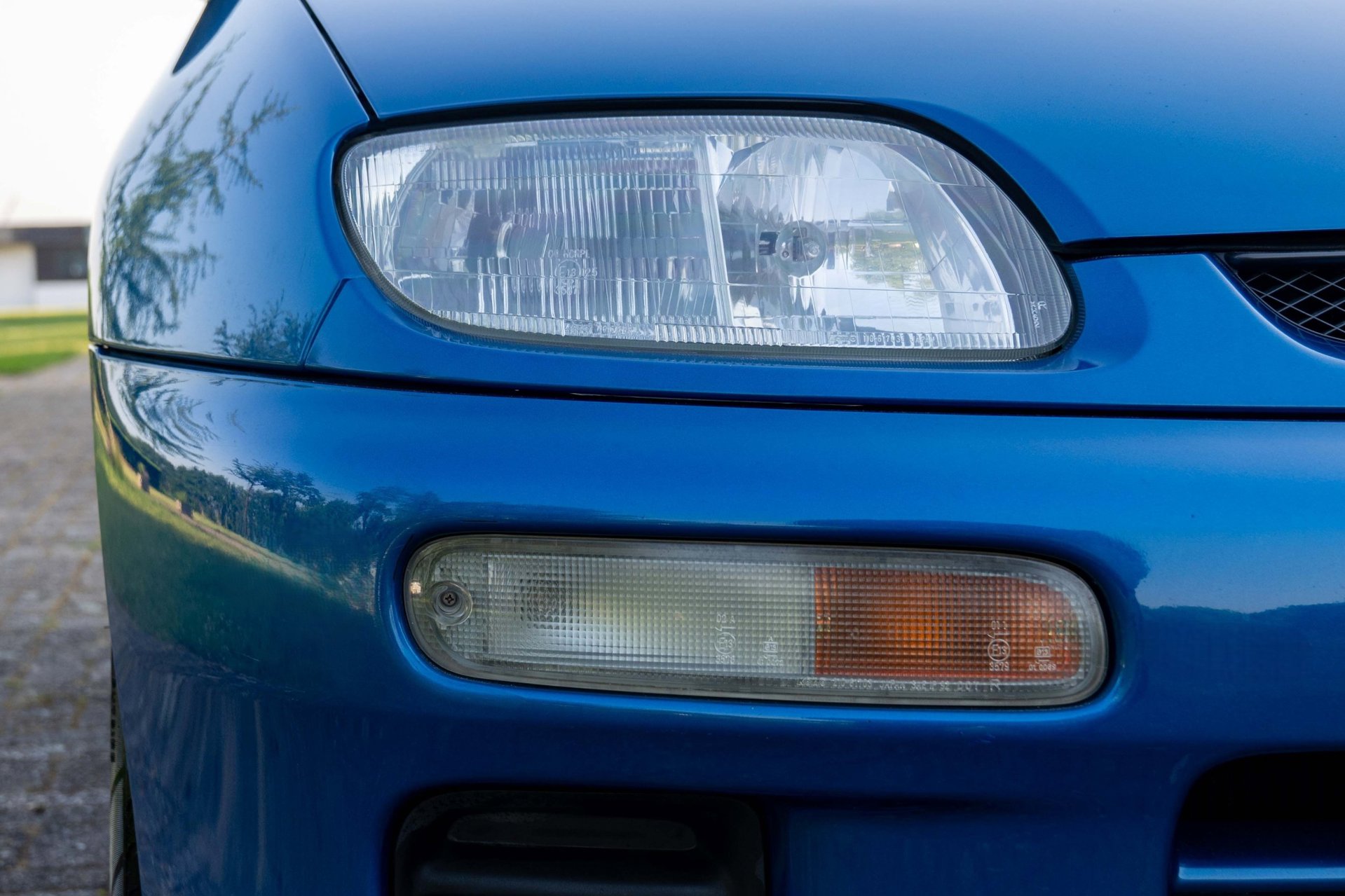 Foto van Mazda Mazda 323