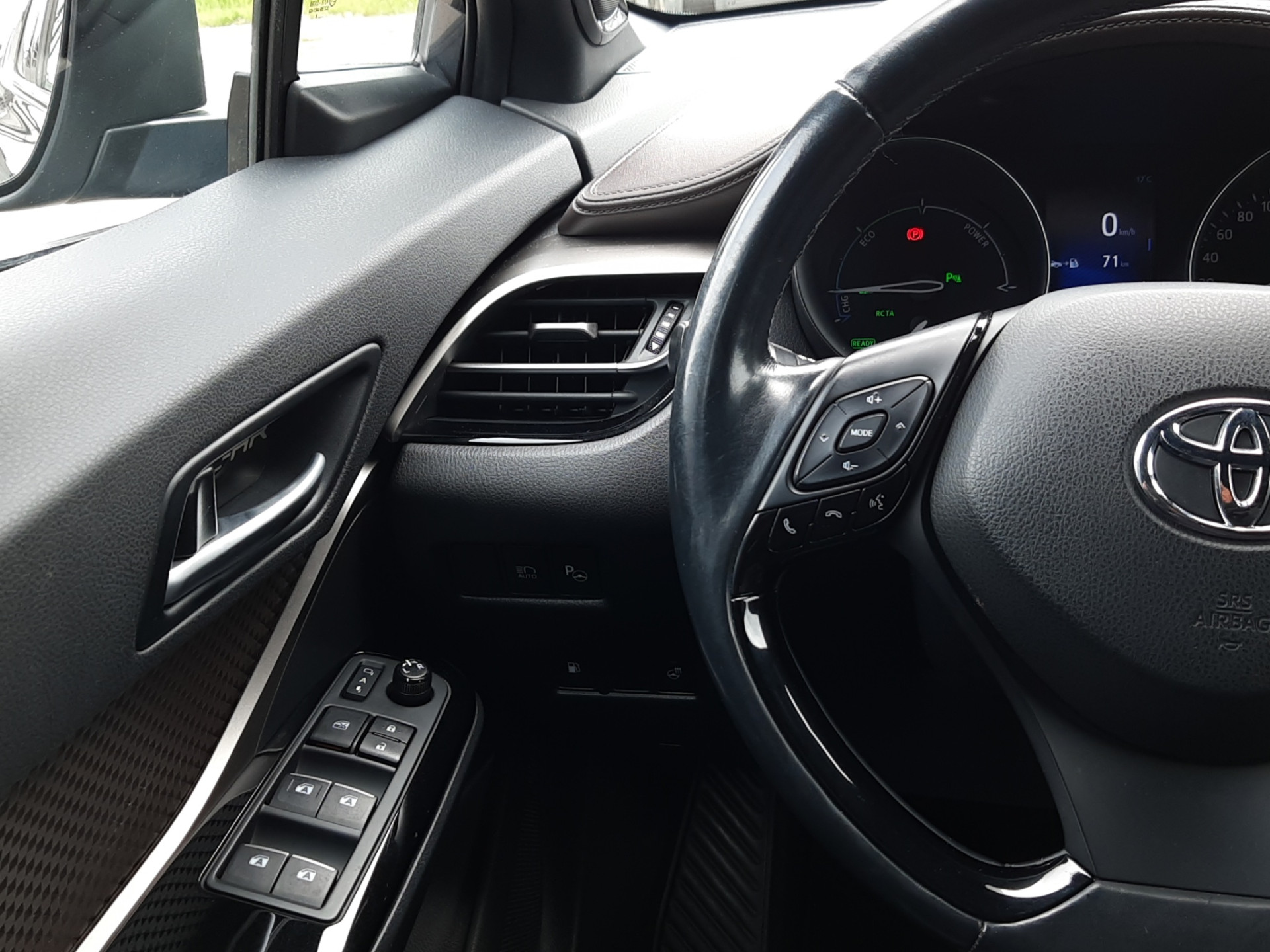 Foto van Toyota Toyota C-hr