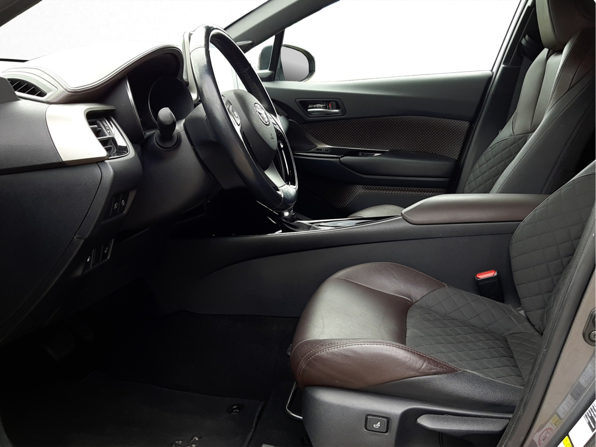 Foto van Toyota Toyota C-hr