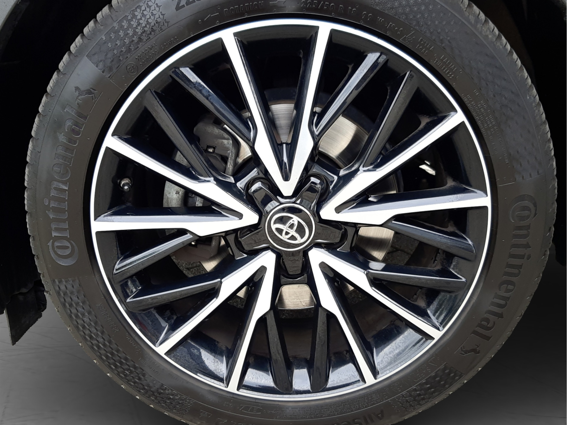 Foto van Toyota Toyota C-hr