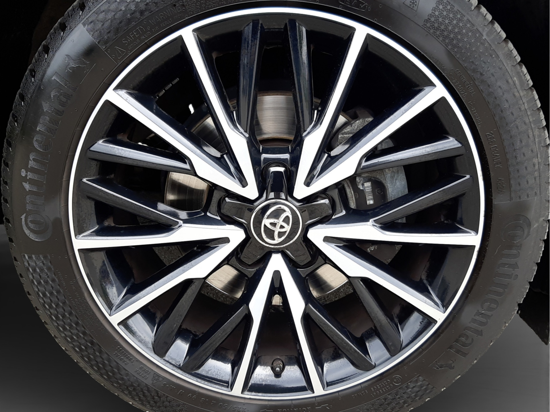 Foto van Toyota Toyota C-hr