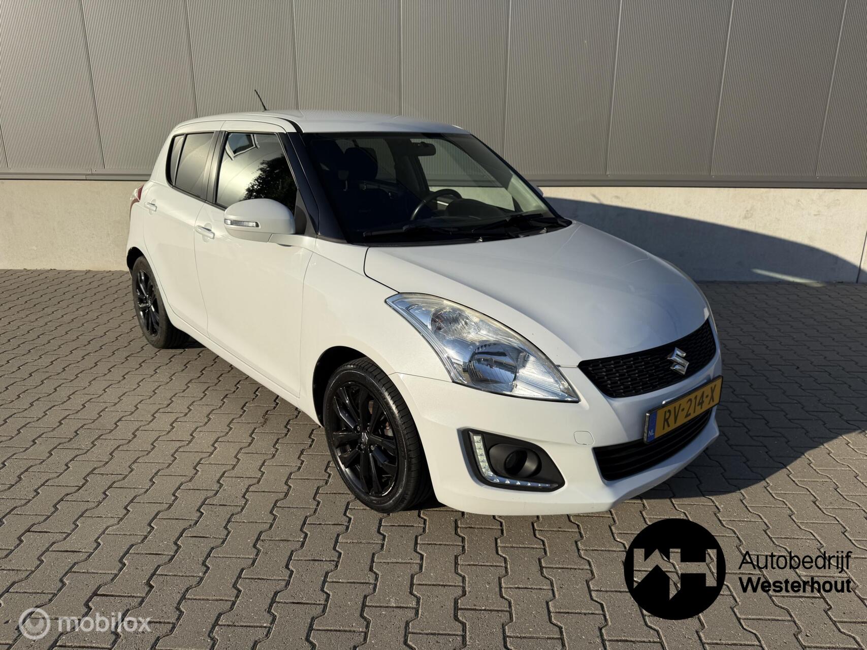 Foto van SUZUKI SWIFT