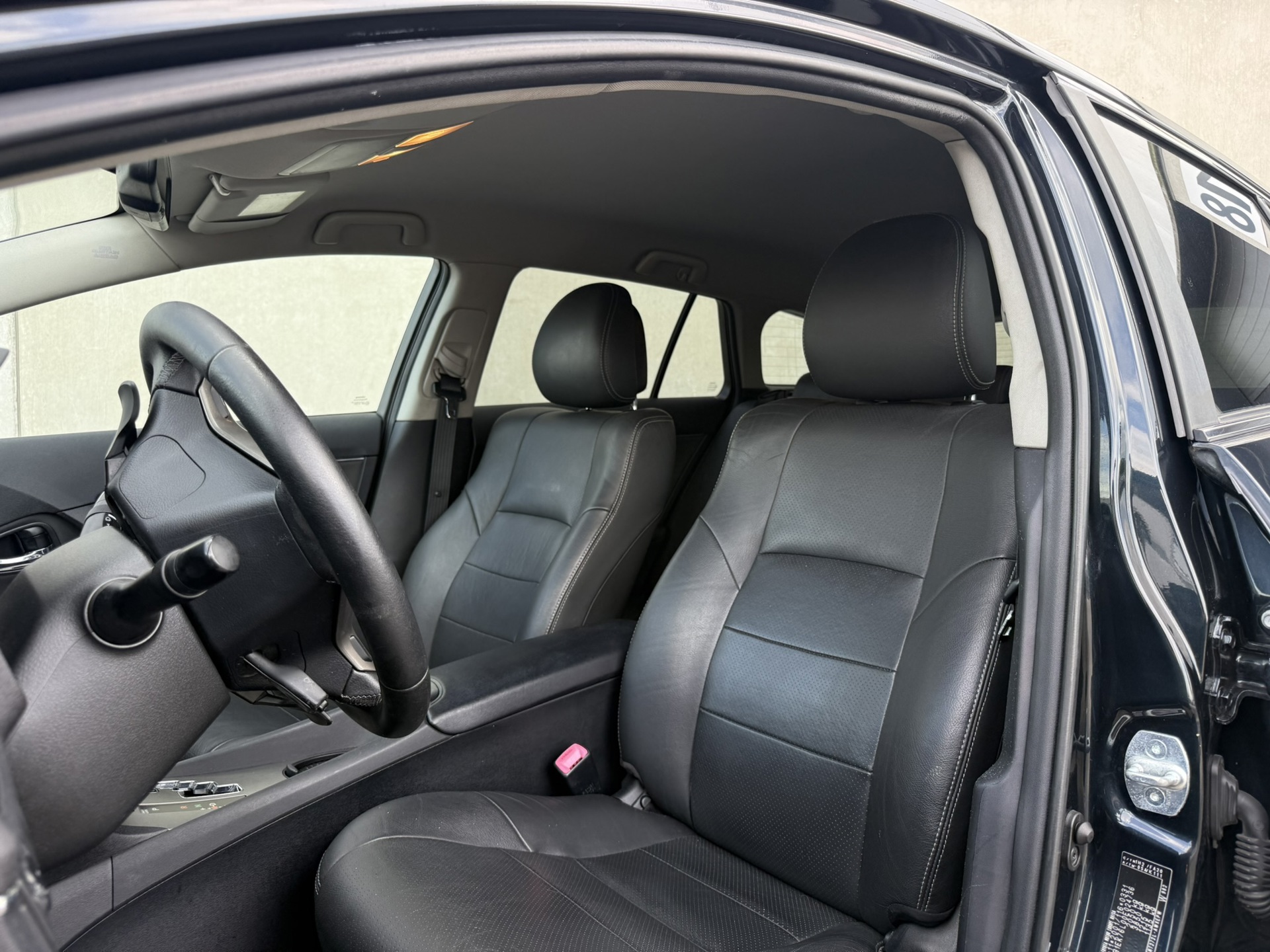Foto van Toyota Toyota Avensis
