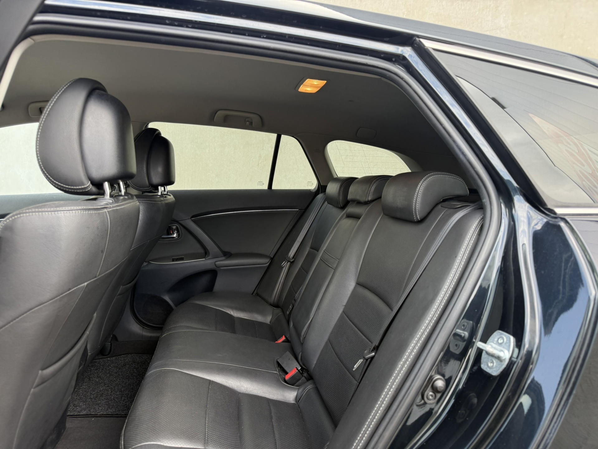 Foto van Toyota Toyota Avensis