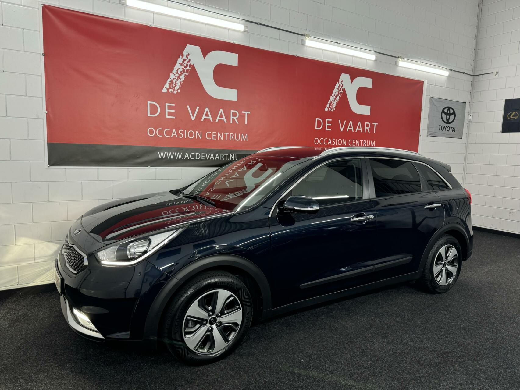 Kia Niro 1.6 GDi Hybrid BusinessLine - VERKOCHT! 2018 - voorkant