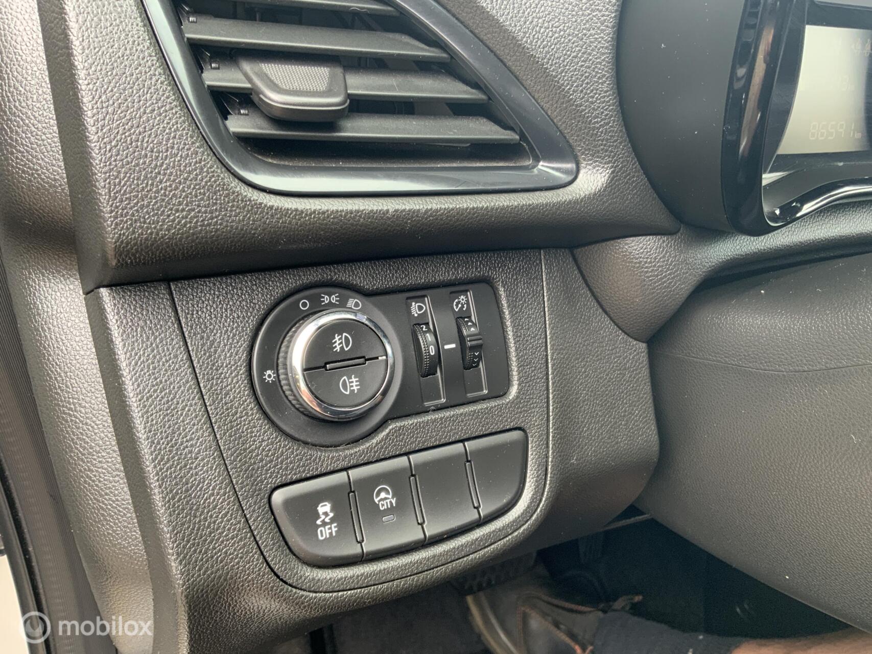 Foto van Opel Karl / Viva