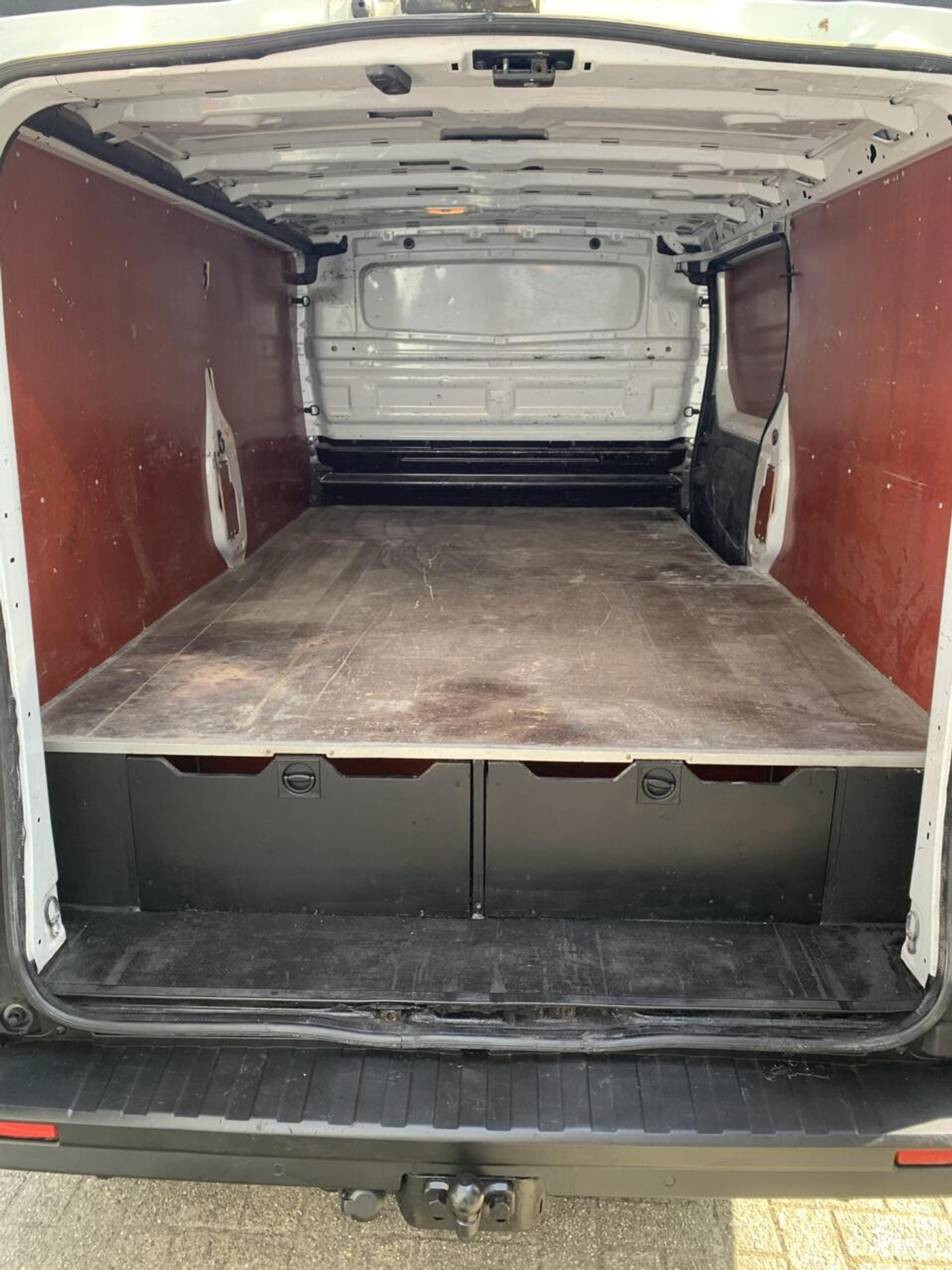 Foto van Opel Vivaro-b