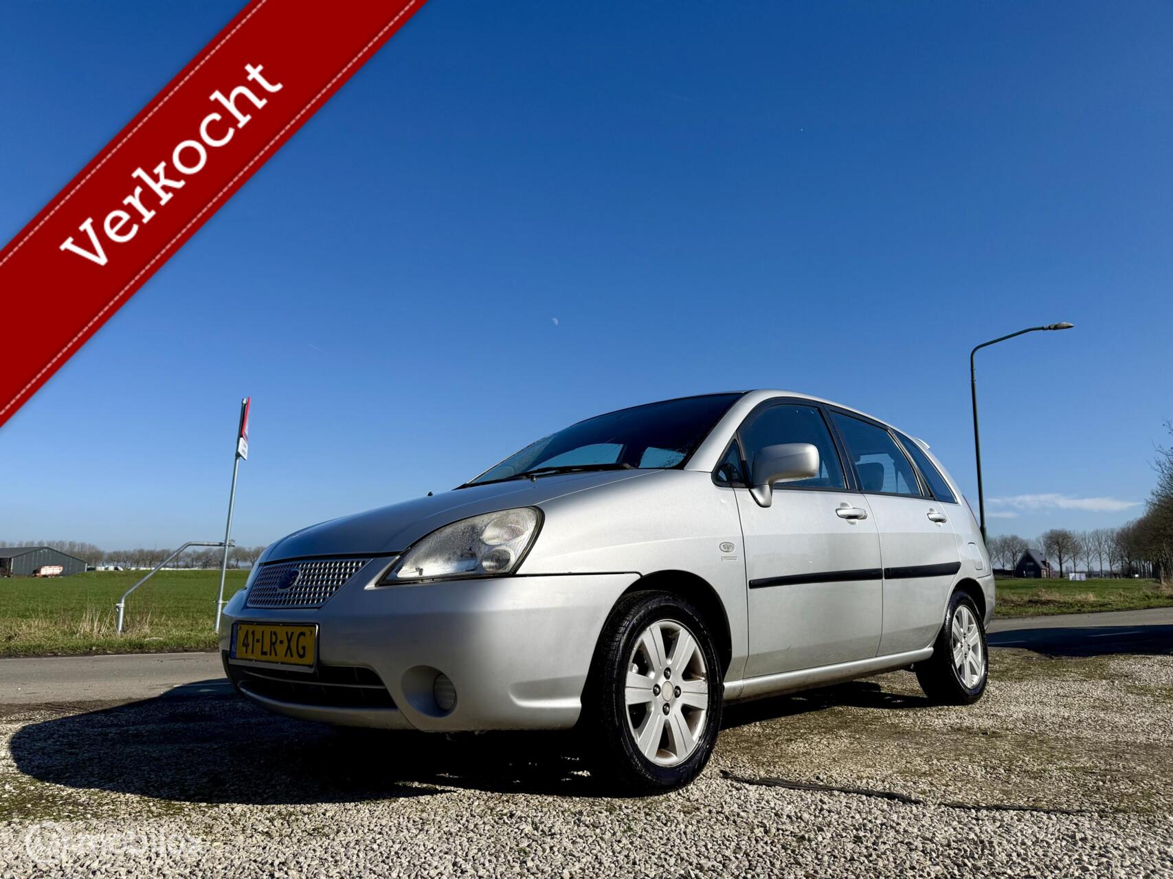 Suzuki Liana 1.6 S-Limited, BJ 2003, Airco, Trekhaak, APK 2003 - voorkant