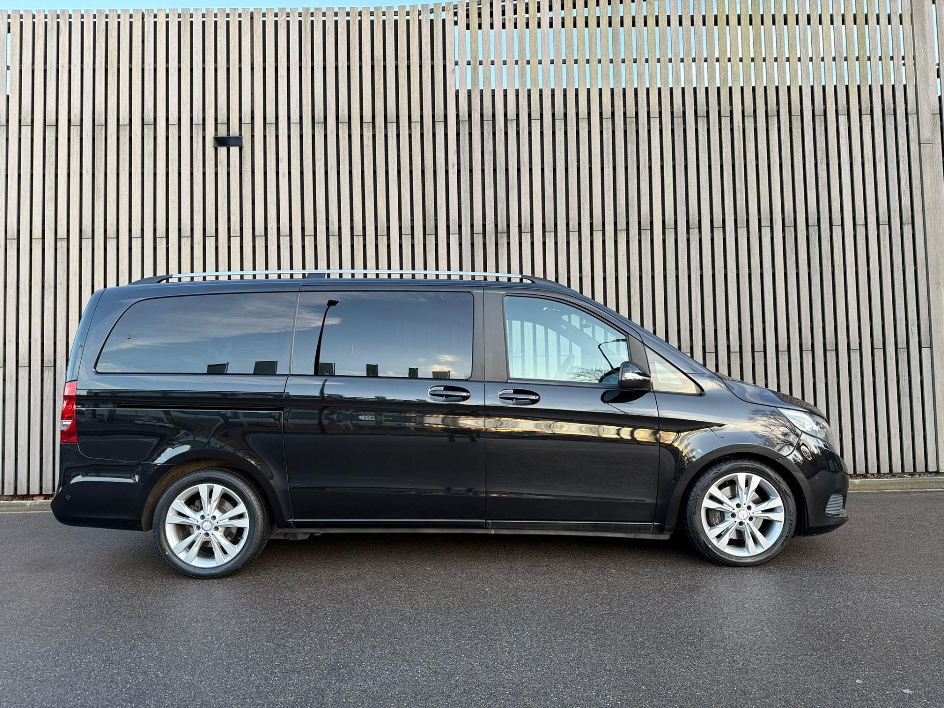 Foto van Mercedes-Benz V-klasse