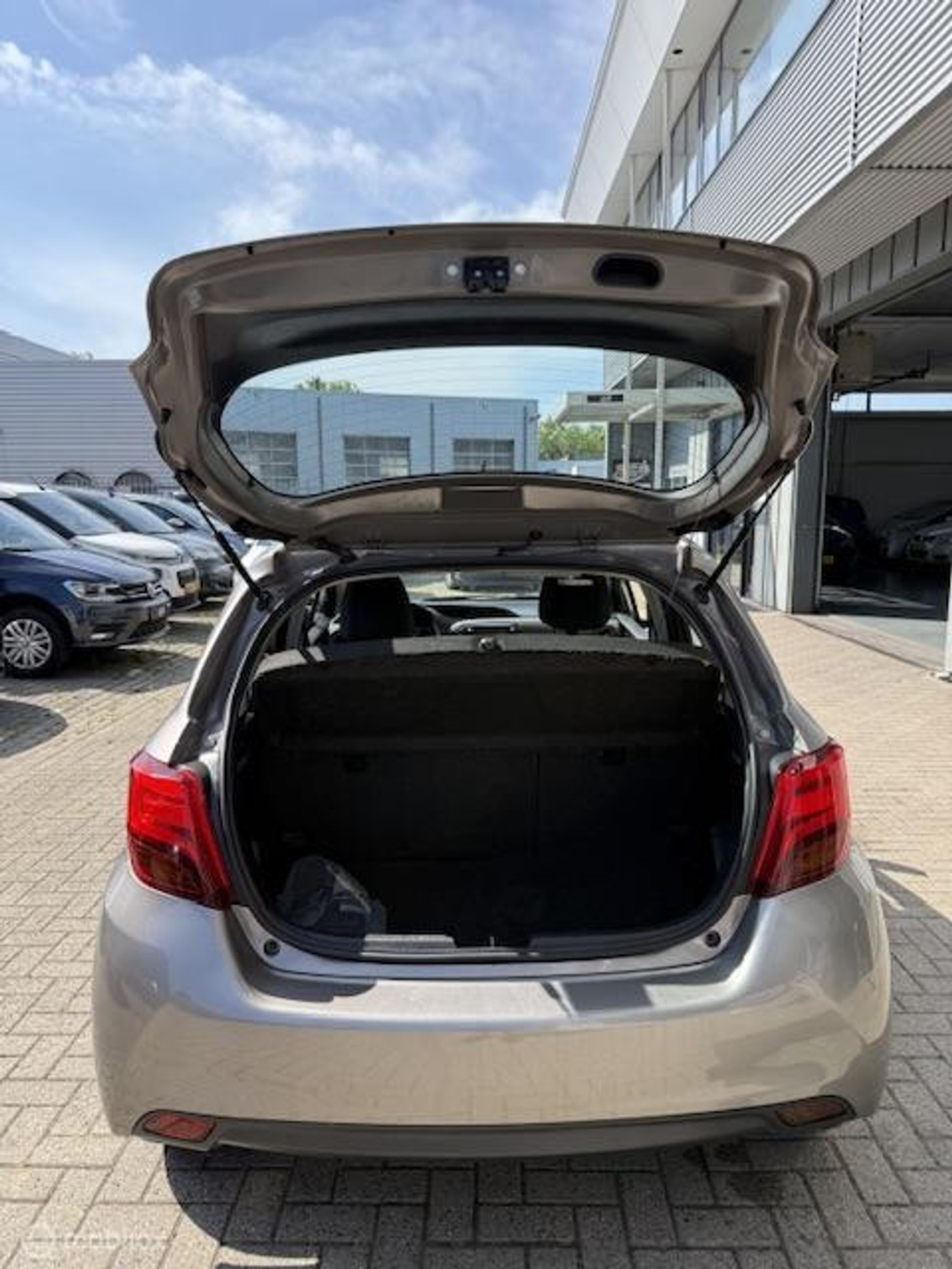 Foto van Toyota Toyota Yaris Hybrid