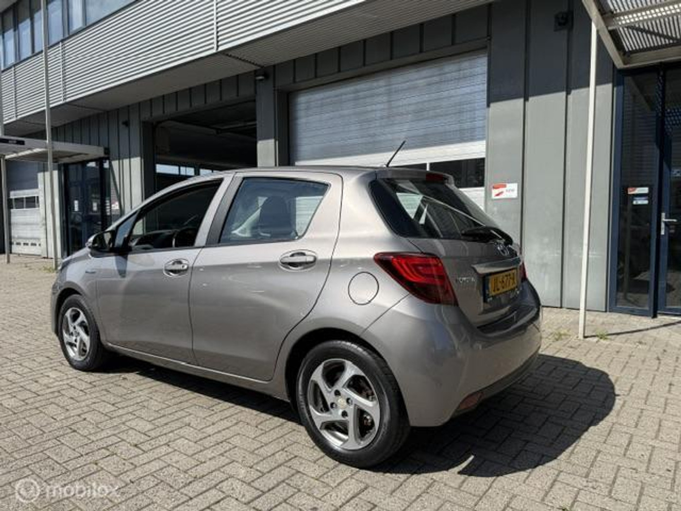 Foto van Toyota Toyota Yaris Hybrid