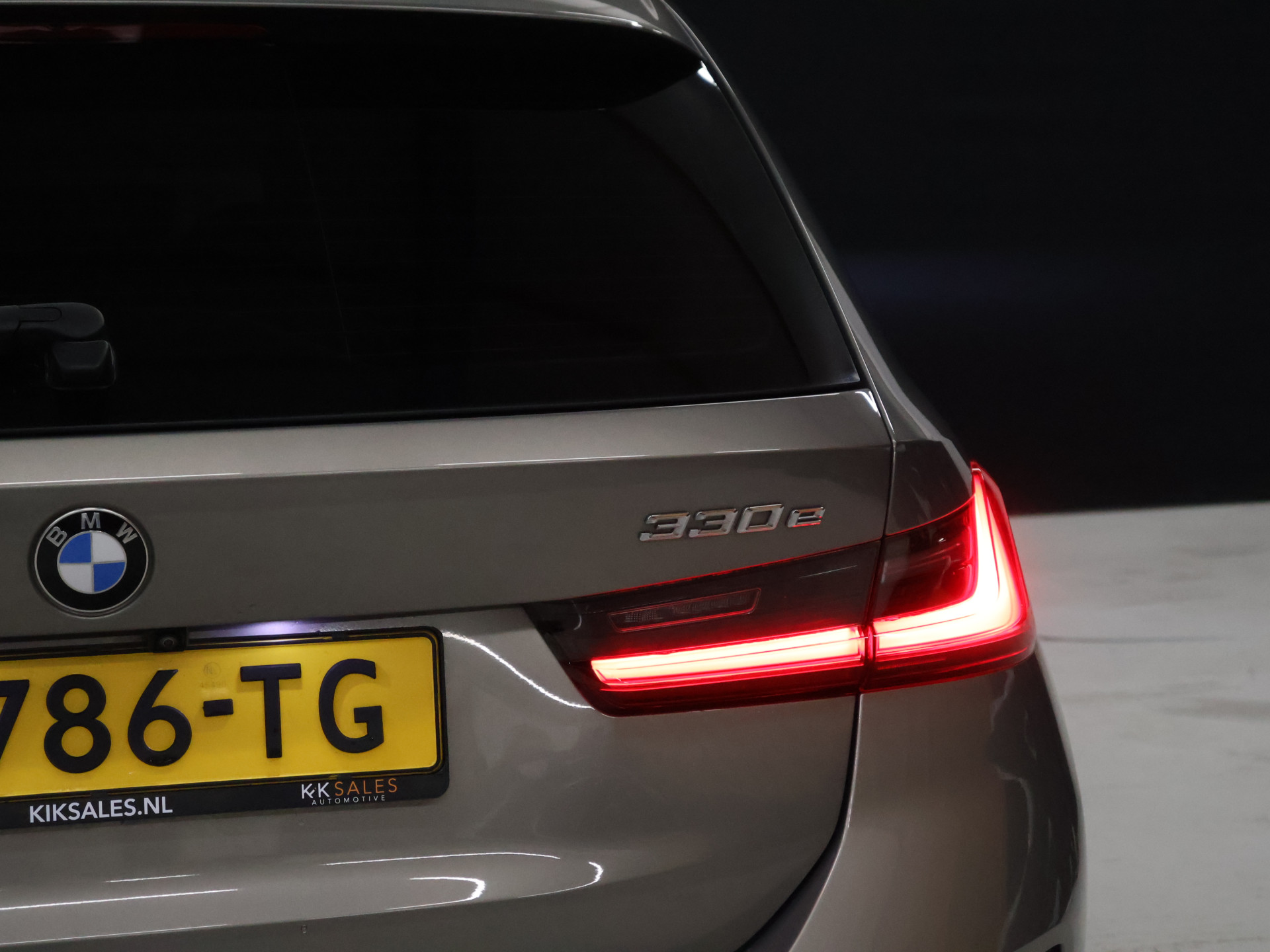 Foto van BMW 330e