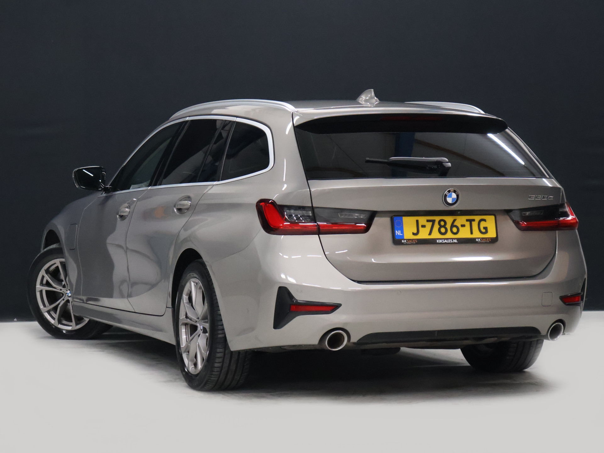 Foto van BMW 330e